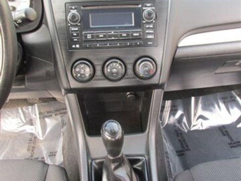 Used 2013 Subaru Impreza 2.0i image 19
