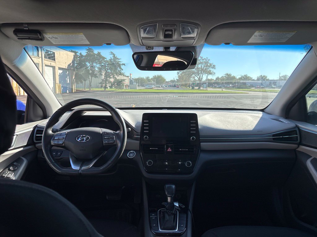 Used 2020 Hyundai Ioniq SEL FWD image 14