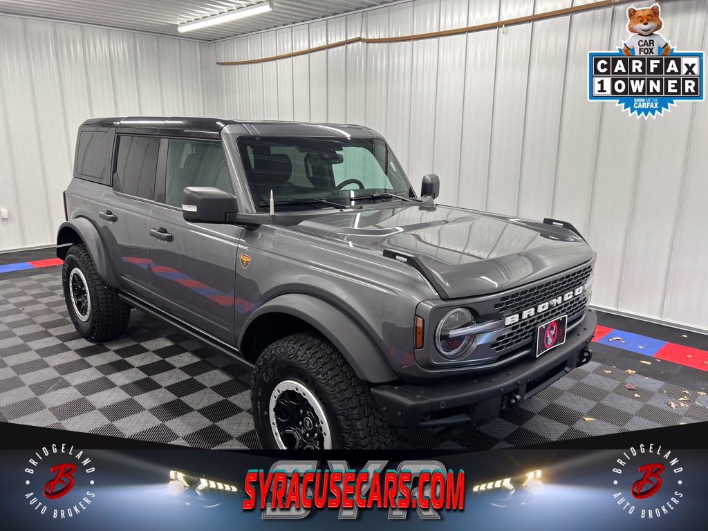 Used 2025 Ford Bronco Badlands AWD/4WD image 1