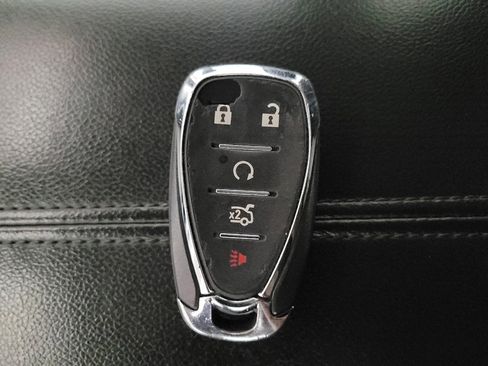 Used 2023 Chevrolet Malibu LT w/ Driver Confidence Package FWD image 32