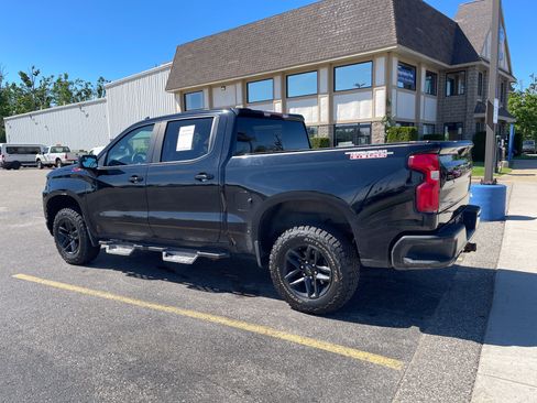 Used 2019 Chevrolet Silverado 1500 LT Trail Boss w/ Convenience Package AWD/4WD image 5