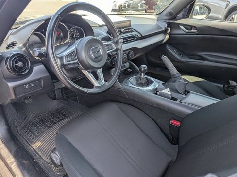 Used 2017 MAZDA MX-5 Miata Sport image 25