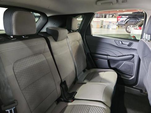 Used 2022 Ford Escape SE AWD/4WD image 23