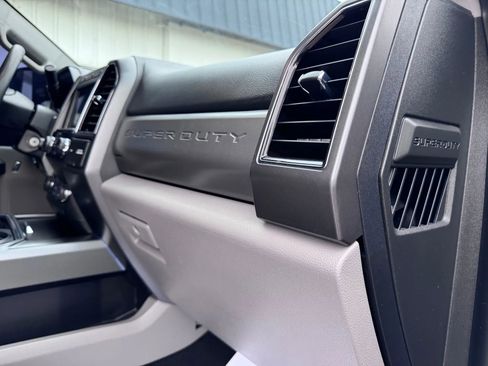 Used 2021 Ford F250 XLT image 13