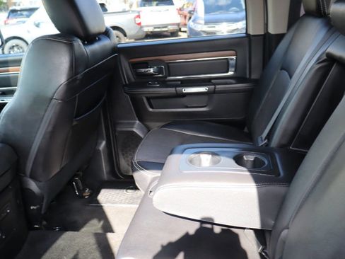 Used 2016 RAM 1500 Laramie w/ Convenience Group AWD/4WD image 13