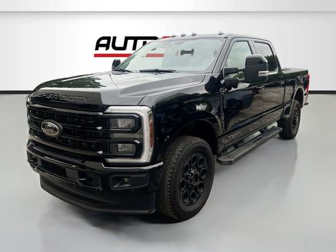 Used 2025 Ford F250 Lariat w/ Lariat Ultimate Package AWD/4WD image 3