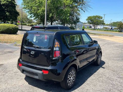 Used 2011 Kia Soul FWD image 5