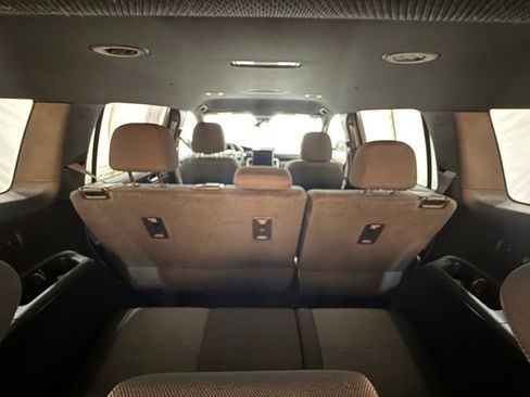 Used 2025 GMC Acadia Elevation image 29