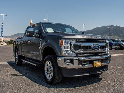 Certified 2022 Ford F350 XLT w/ XLT Premium Package AWD/4WD image 3
