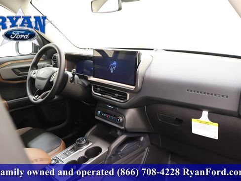 New 2025 Ford Bronco Sport Outer Banks w/ Sasquatch Outer Banks Package image 20