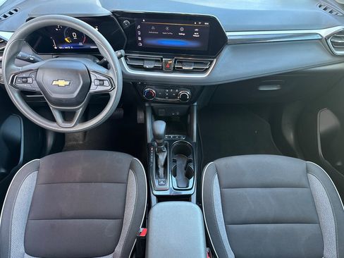 Used 2025 Chevrolet TrailBlazer LT w/ Driver Confidence Package AWD/4WD image 15