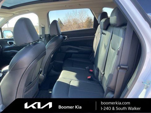 Certified 2025 Kia Sorento S w/ Panoramic Sunroof Package image 13
