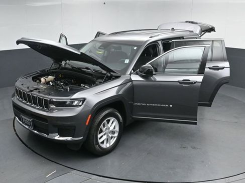 Used 2023 Jeep Grand Cherokee L Laredo w/ Luxury Tech Group I AWD/4WD image 54