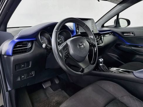 Certified 2021 Toyota C-HR XLE FWD image 9