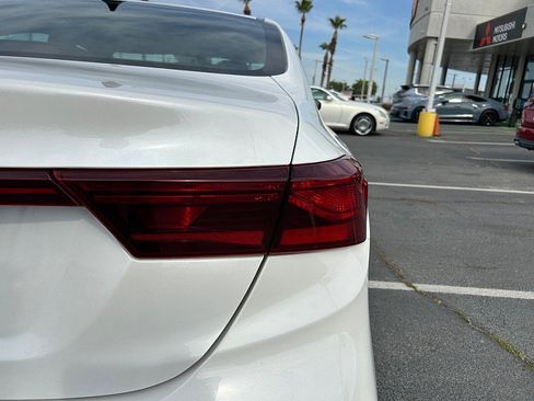 Used 2024 Kia Forte LXS image 15