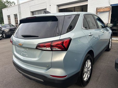 Used 2022 Chevrolet Equinox LT FWD image 4