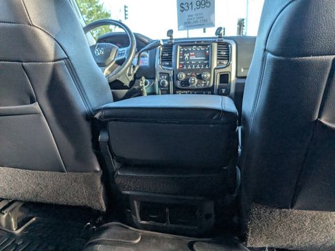 Used 2018 RAM 2500 Laramie w/ Sport Appearance Group AWD/4WD image 17