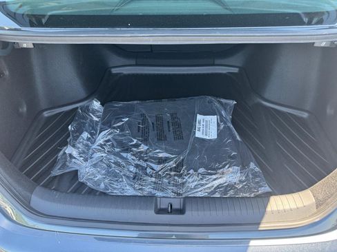 Certified 2023 Honda Accord EX image 5