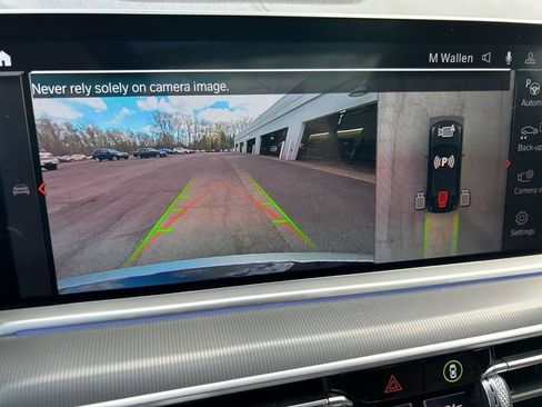 Used 2023 BMW X6 xDrive40i w/ Executive Package image 13