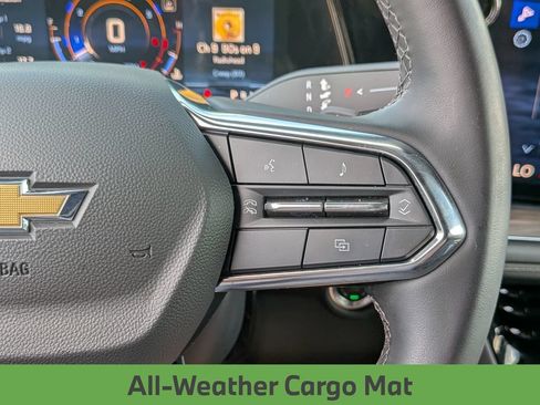 Used 2026 Chevrolet Suburban LS RWD image 22
