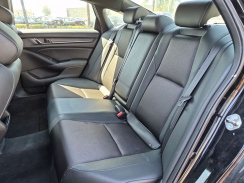Used 2020 Honda Accord Sport image 28