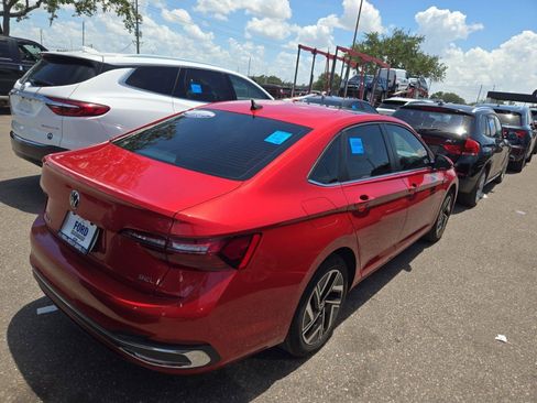 Used 2022 Volkswagen Jetta SEL FWD image 10