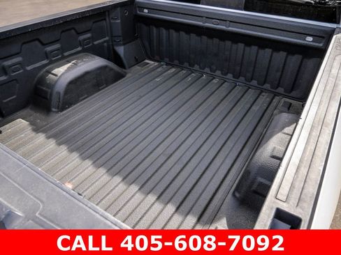 Used 2020 GMC Sierra 1500 SLT AWD/4WD image 11