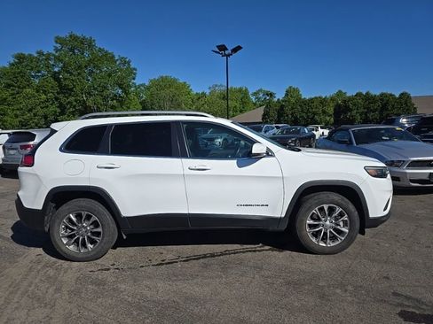 Used 2021 Jeep Cherokee Latitude Lux w/ Comfort/Convenience Group AWD/4WD image 9