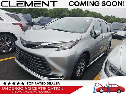 Used 2023 Toyota Sienna XLE