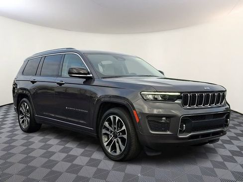 Used 2022 Jeep Grand Cherokee L Overland w/ Luxury Tech Group IV AWD/4WD image 1