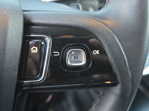 Used 2023 Lincoln Corsair Reserve w/ Jet Appearance Package image 20