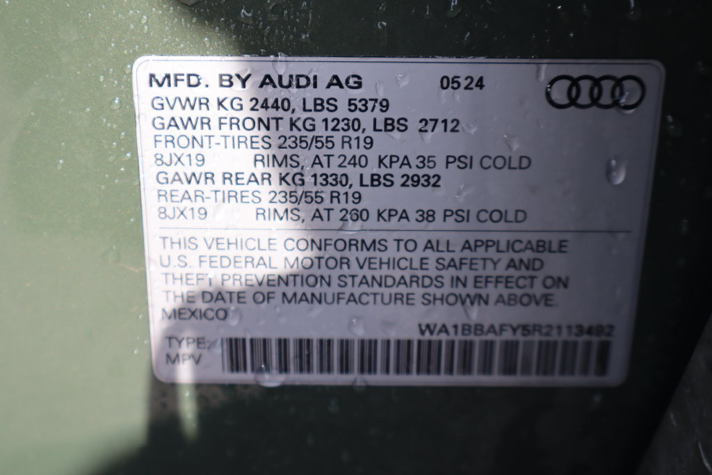 Used 2024 Audi Q5 2.0T Premium Plus w/ Premium Plus Package AWD/4WD image 31