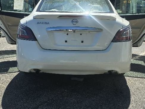 Used 2013 Nissan Maxima 3.5 SV w/ Premium Pkg FWD image 19