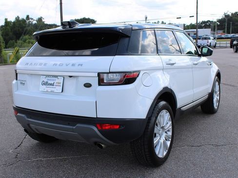 Used 2018 Land Rover Range Rover Evoque HSE AWD/4WD image 16