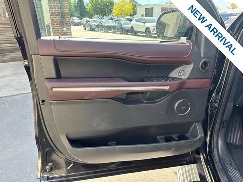 Used 2024 Ford Expedition Limited AWD/4WD image 20