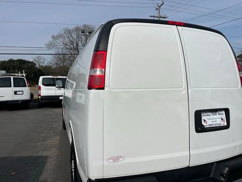 Used 2023 Chevrolet Express 2500 Extended w/ Driver Convenience Package image 9