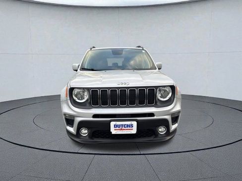 Used 2019 Jeep Renegade Latitude w/ Cold Weather Group image 8