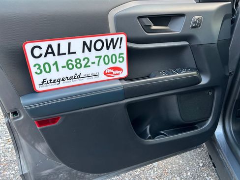 Used 2023 Ford Bronco Sport Outer Banks w/ Tech Package image 16