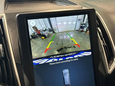 Used 2024 Ford Edge SEL w/ Convenience Package image 23