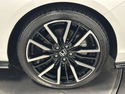 Certified 2025 Honda Accord Touring image 17
