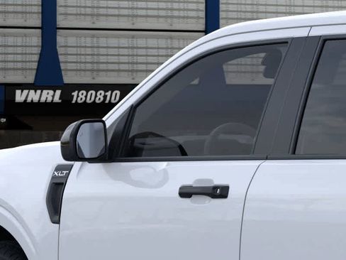 New 2026 Ford Maverick XLT image 21