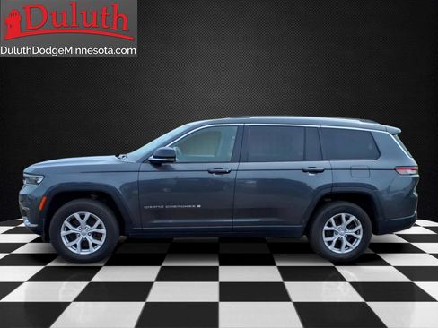 Used 2022 Jeep Grand Cherokee L Limited AWD/4WD image 2