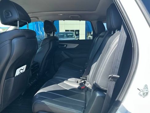 Used 2023 Acura MDX w/ Technology Package FWD image 8