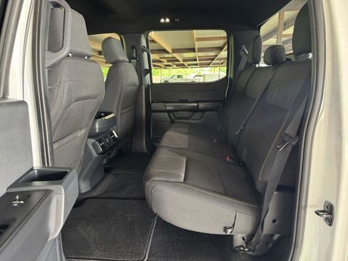Used 2025 Ford F150 STX w/ Equipment Group 200A RWD image 28