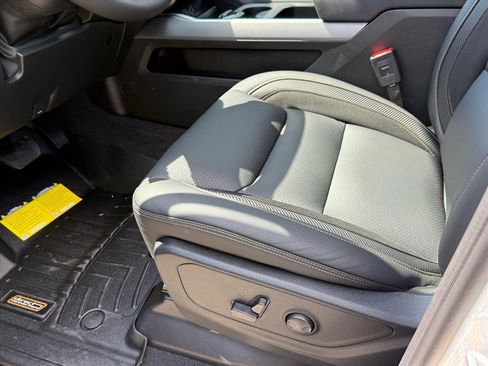 New 2026 RAM 1500 Big Horn AWD/4WD image 24