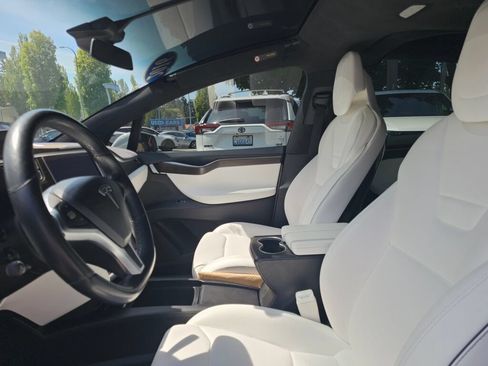Used 2016 Tesla Model X P90D AWD/4WD image 24