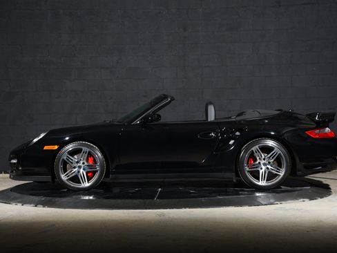Used 2009 Porsche 911 Turbo AWD/4WD image 15