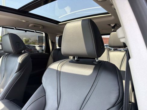 Used 2023 Acura MDX SH-AWD w/ Technology Package image 18