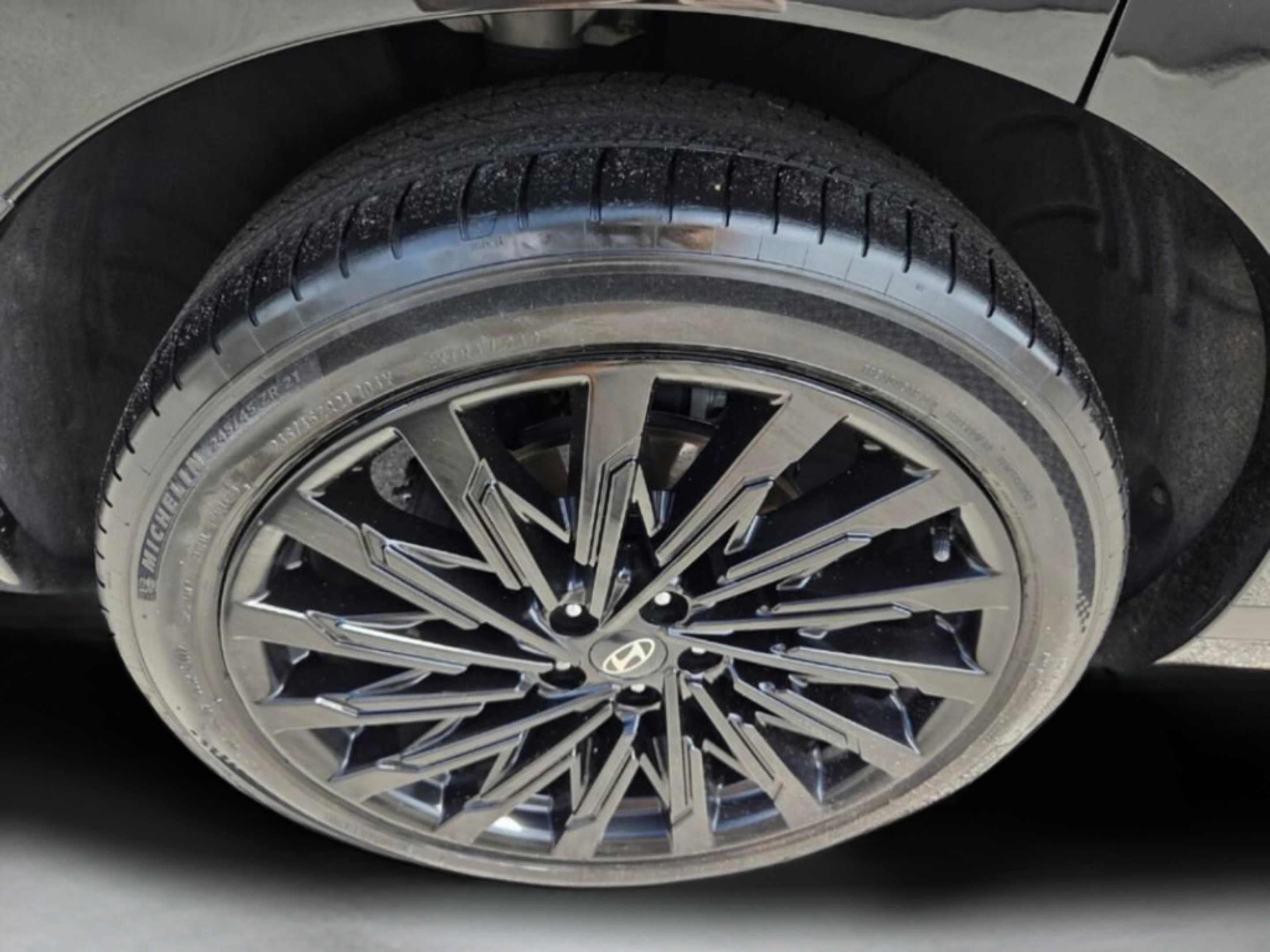 Used 2024 Hyundai Santa Fe Calligraphy AWD/4WD image 19
