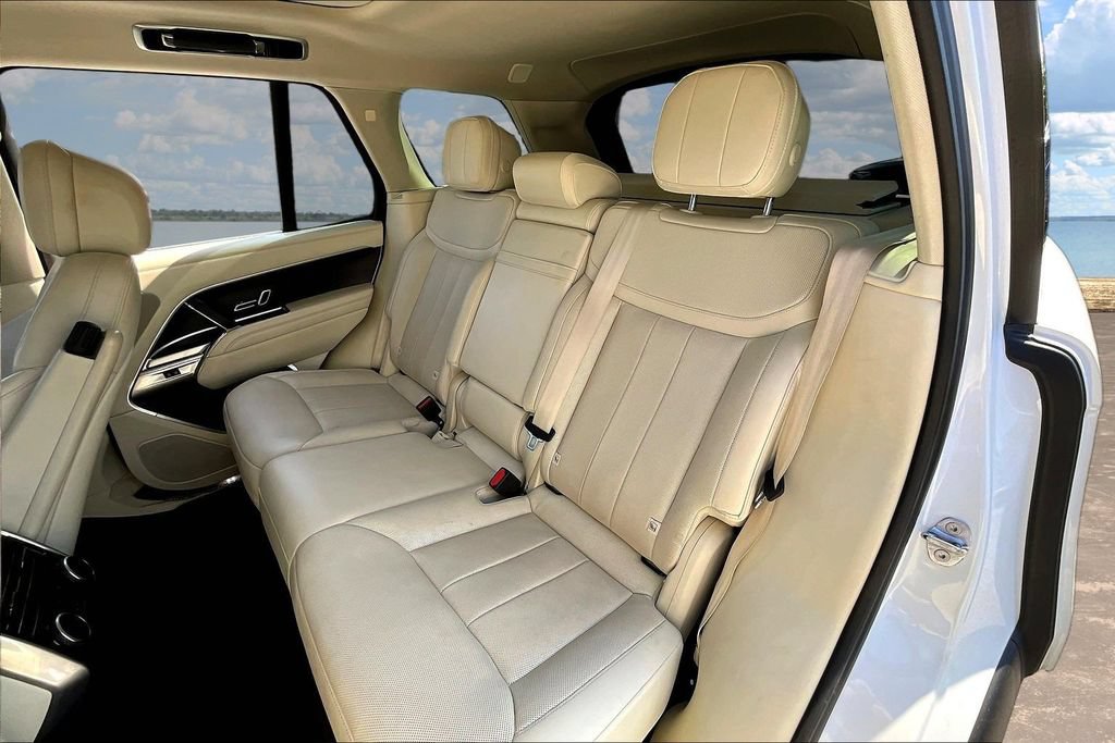 Used 2023 Land Rover Range Rover SE AWD/4WD image 21